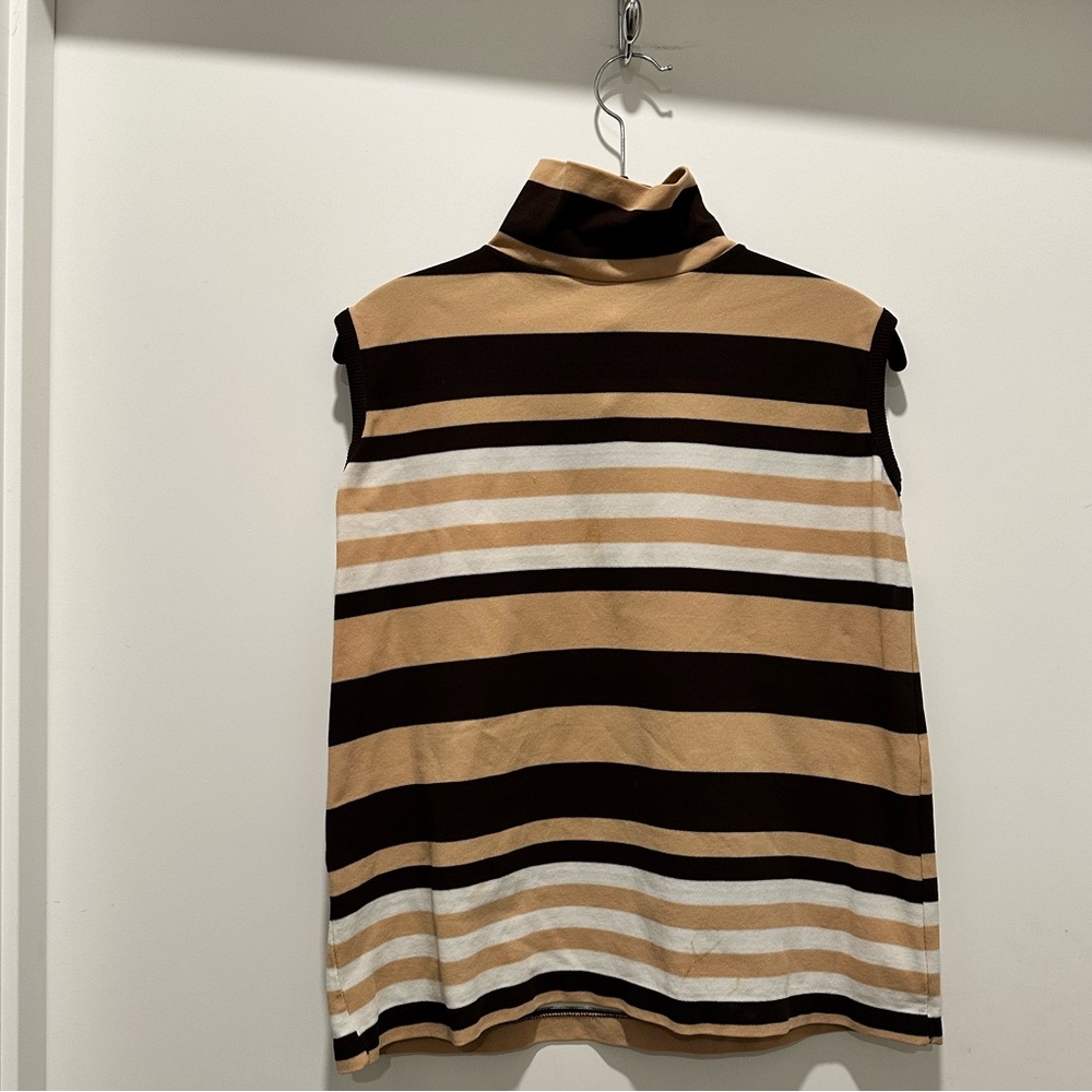 Vintage 1970’s sleeveless mock neck turtleneck